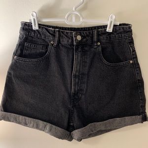 Zara high rise mom Jeans shorts vintage fit